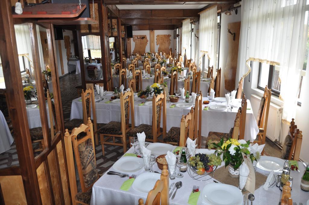 Cabana Claris Văliug Exterior photo