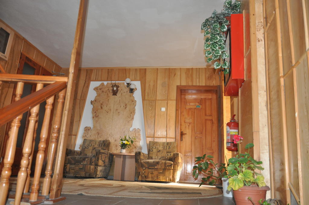 Cabana Claris Văliug Exterior photo